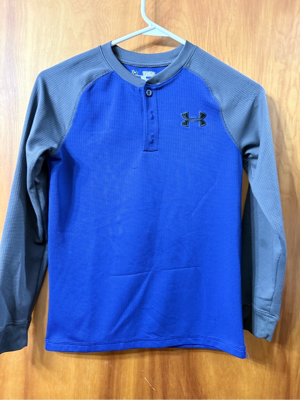 Boys Under Armour Thermal Henley